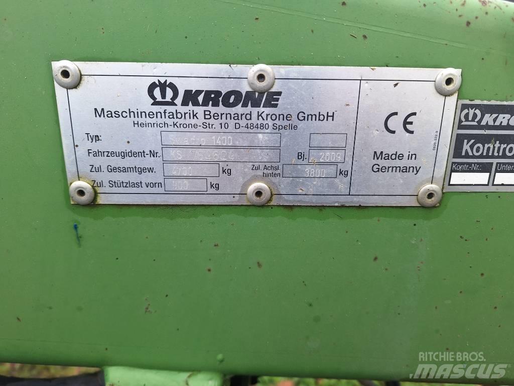 Krone Swadro 1400 Rakes and tedders