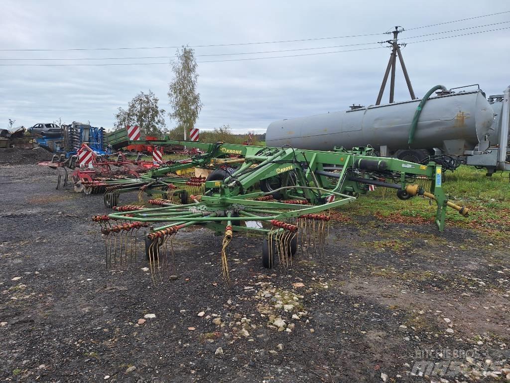 Krone Swadro 1400 Rakes and tedders