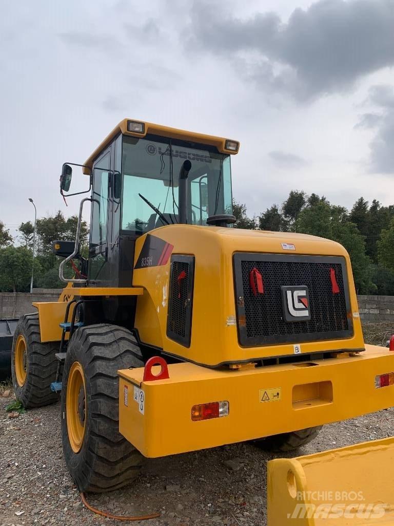 LiuGong 835H Crawler loaders