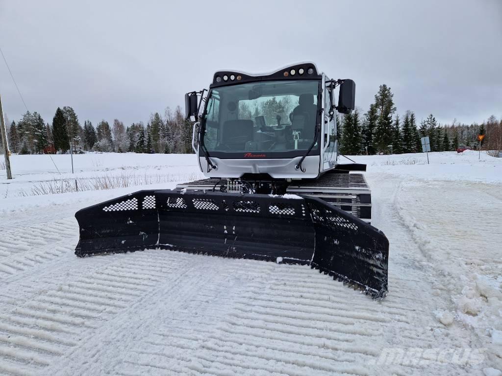 Prinoth Husky 4F Snow groomers