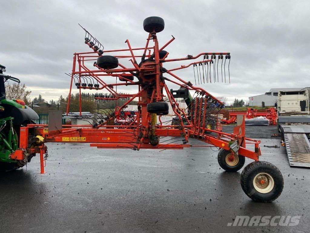Kuhn GA7301 Windrowers