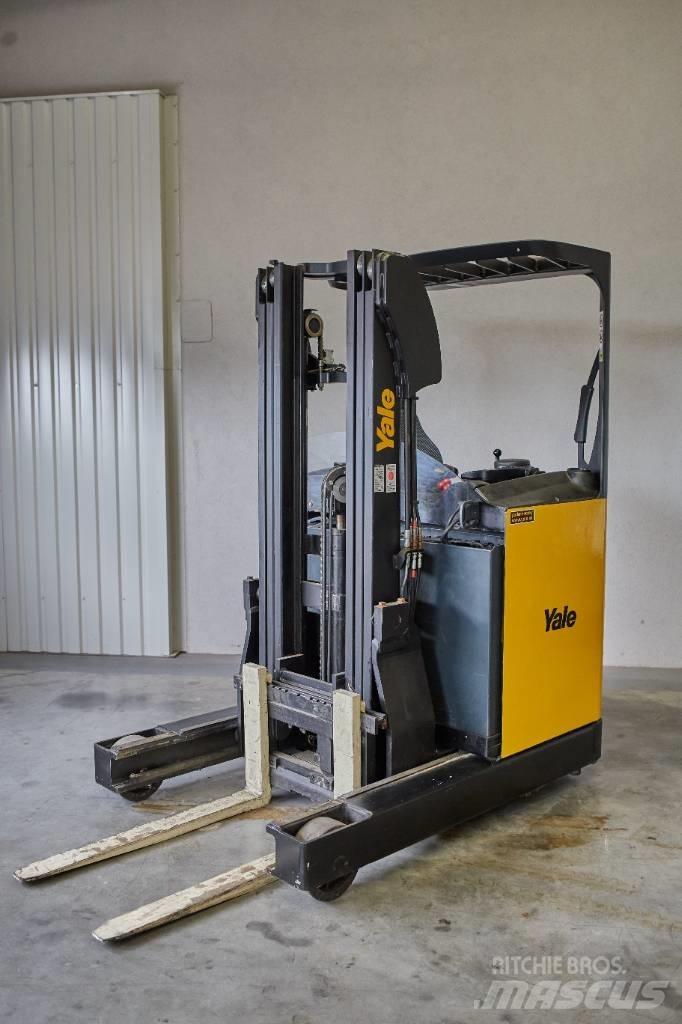 Yale MR14 Electric forklift trucks