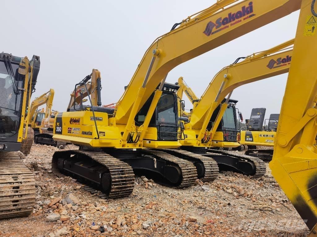 Komatsu PC 200-8 Crawler excavators