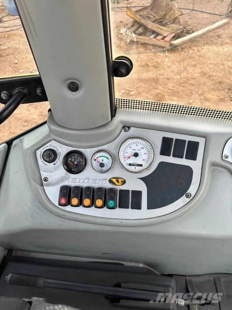  VF VENIERI 823E Backhoe loaders
