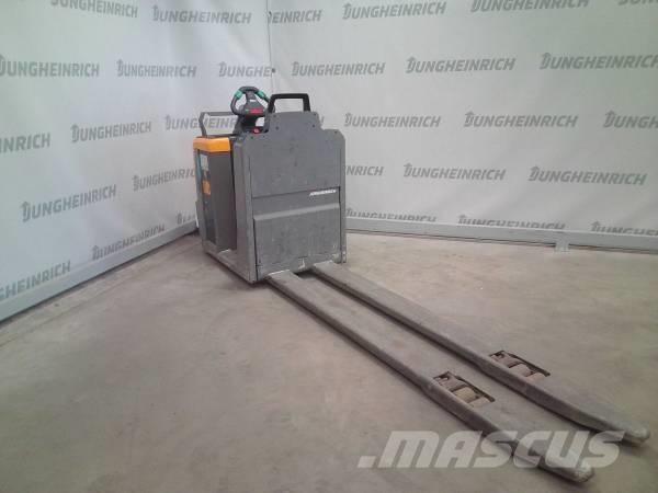 Jungheinrich ECE 225 Low lift order picker