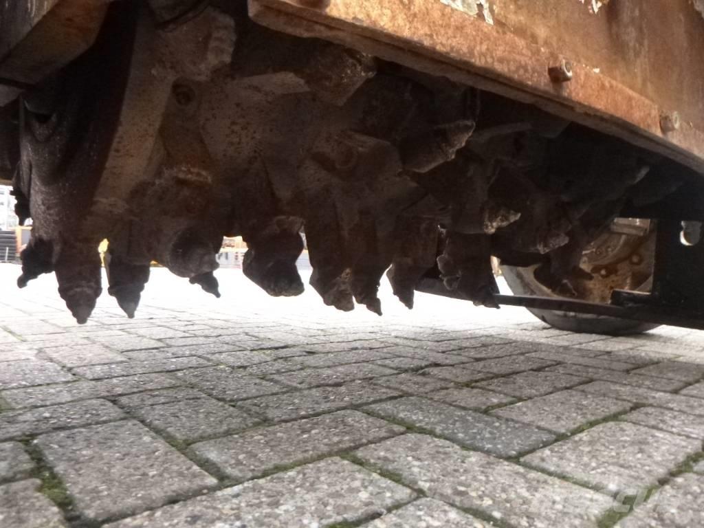 Wirtgen 1000CR Asphalt cold milling machines