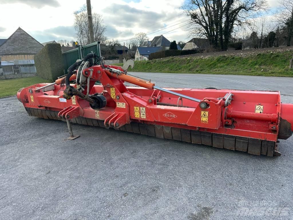 Kuhn RM480 Pasture mowers and toppers