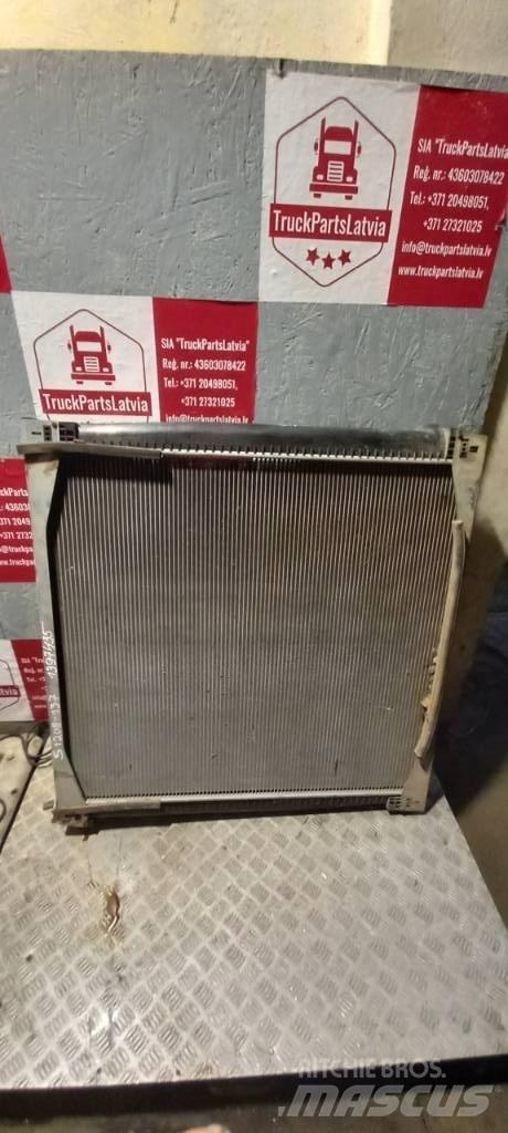 Scania 94 D.    1397435 Radiators