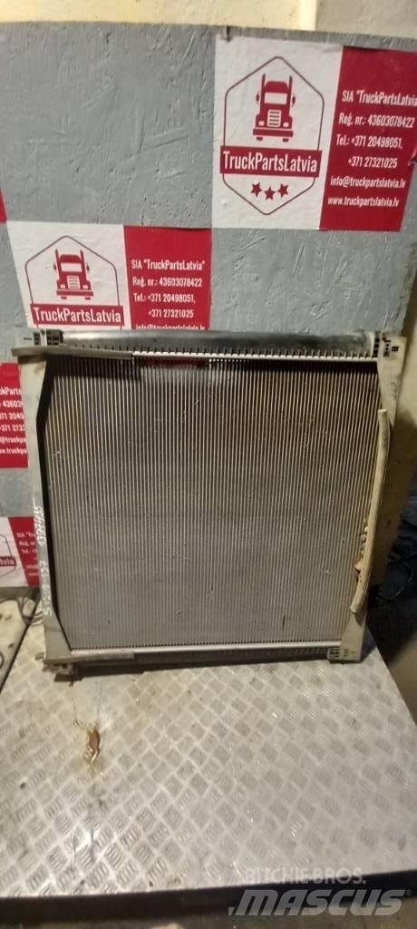 Scania 94 D.    1397435 Radiators