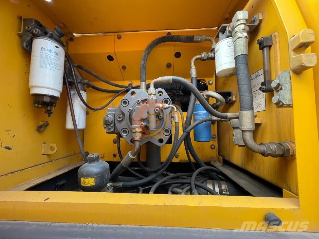 Volvo EC 210 B LC Crawler excavators