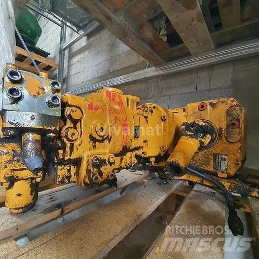Liebherr 922 Transportation - Others
