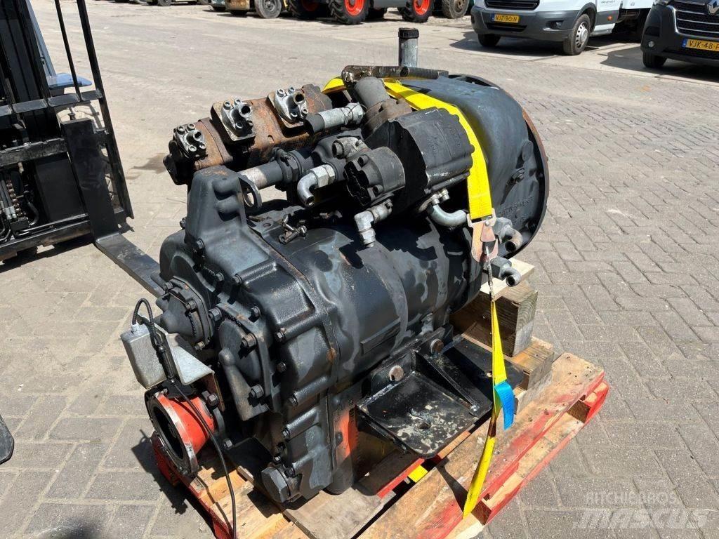  DANA 15. 5HR36415-5 Transmission