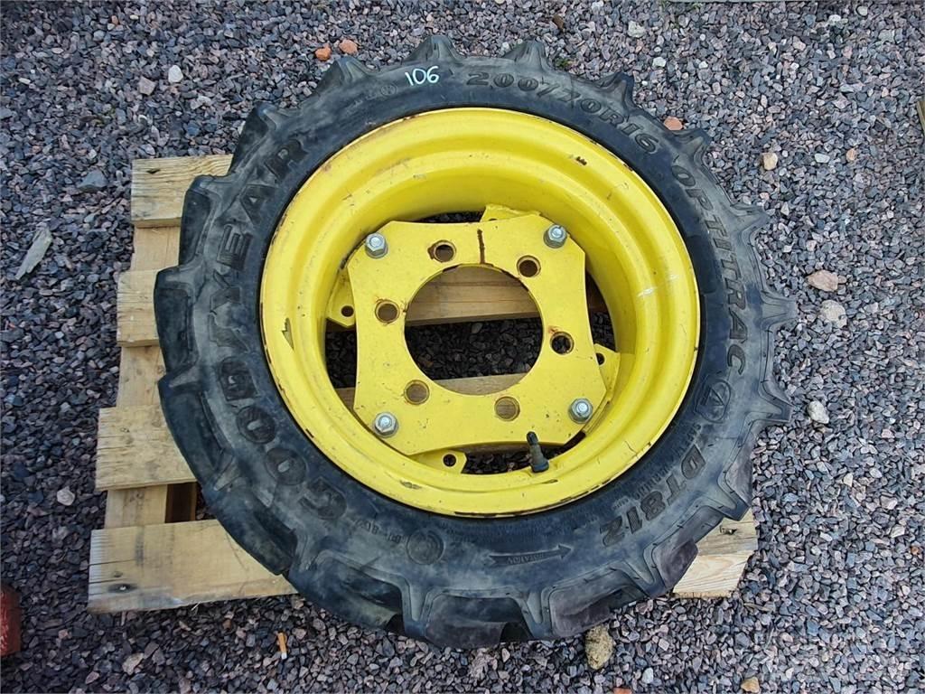 Goodyear 200/70R16 Tyres, wheels and rims
