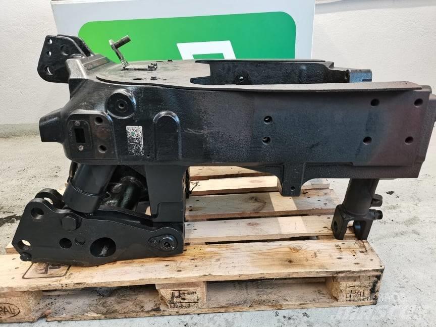 New Holland T7. frame Chassis and suspension