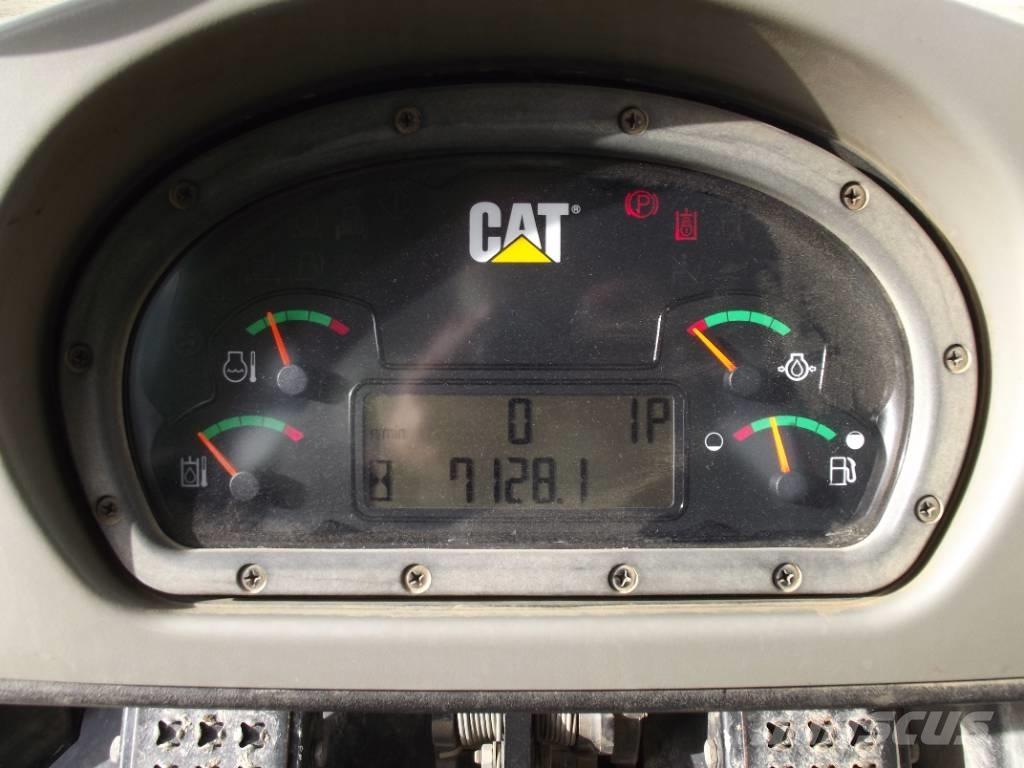 CAT 963 D WH Crawler loaders