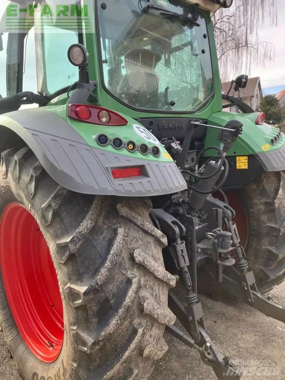 Fendt 513 vario Tractors