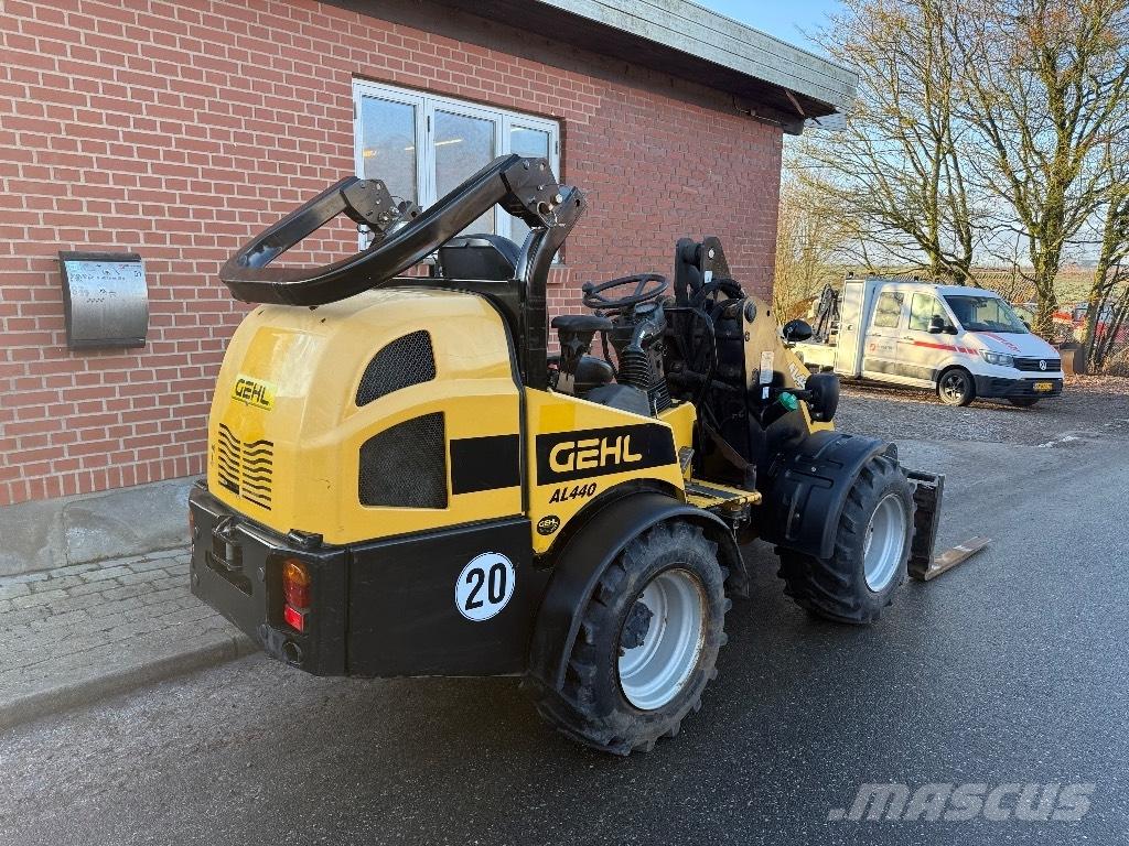 Gehl AL 440 Mini loaders