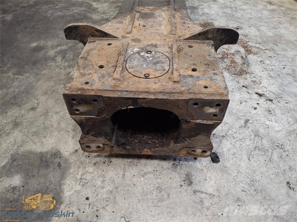 Komatsu 845 Other components