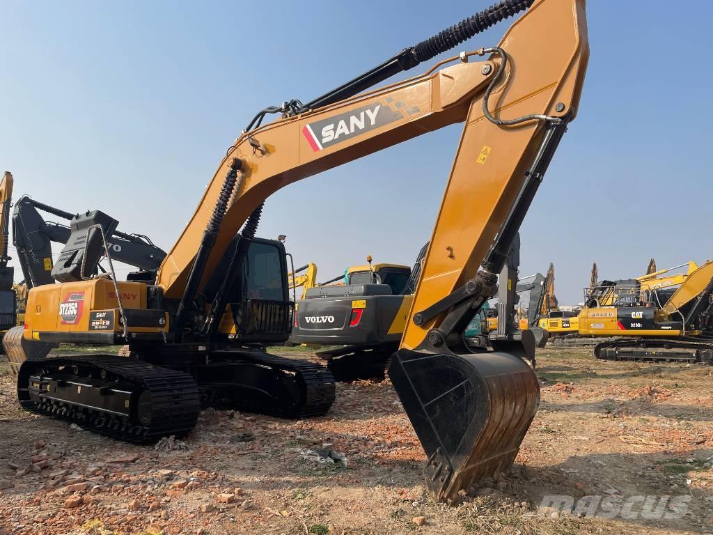Sany SY 235 Crawler excavators