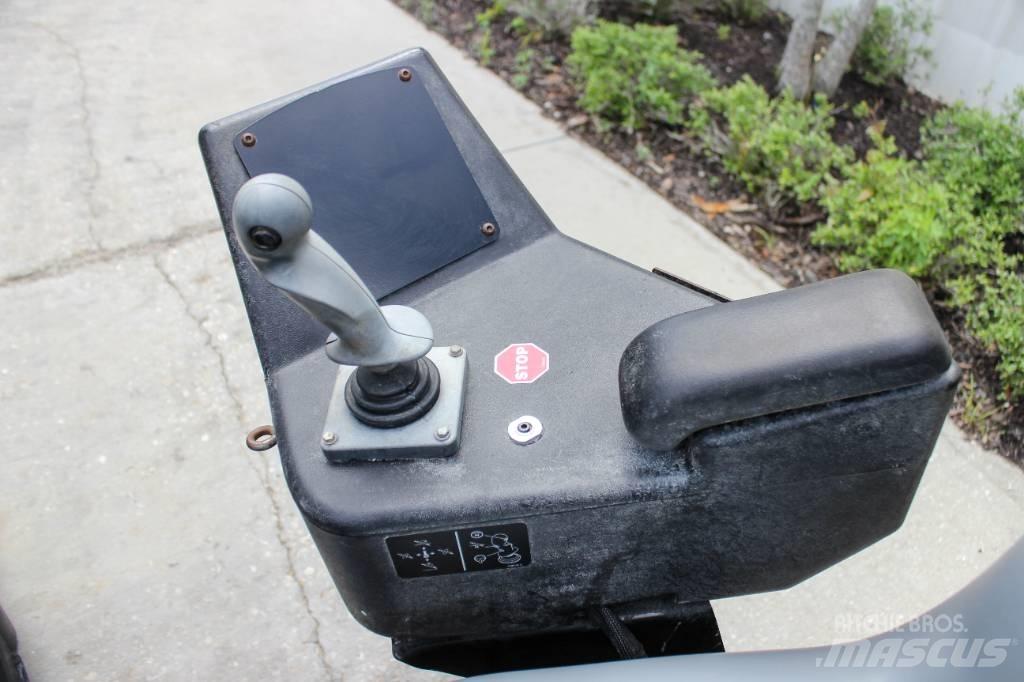 Ditch Witch JT20 Horizontal Directional Drilling Equipment