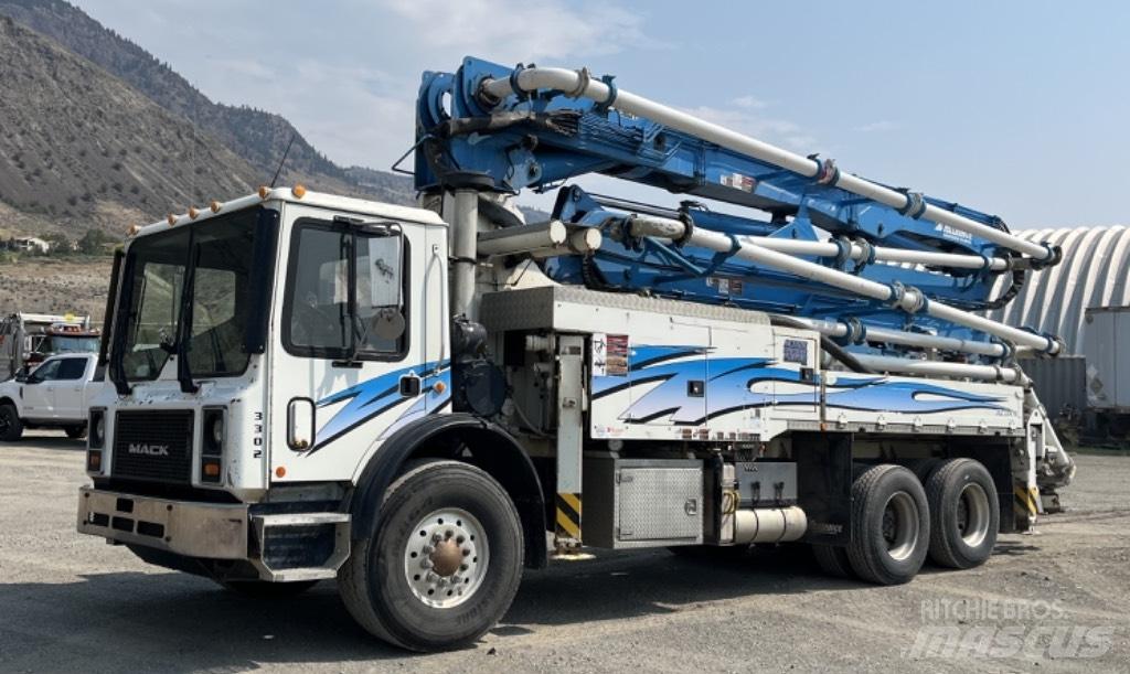 Alliance 33M Concrete pump trucks