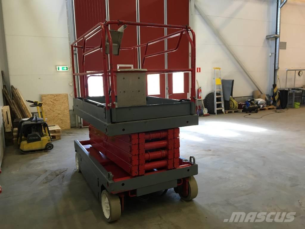 UpRight Saxlift X32N Trailer mounted aerial platforms