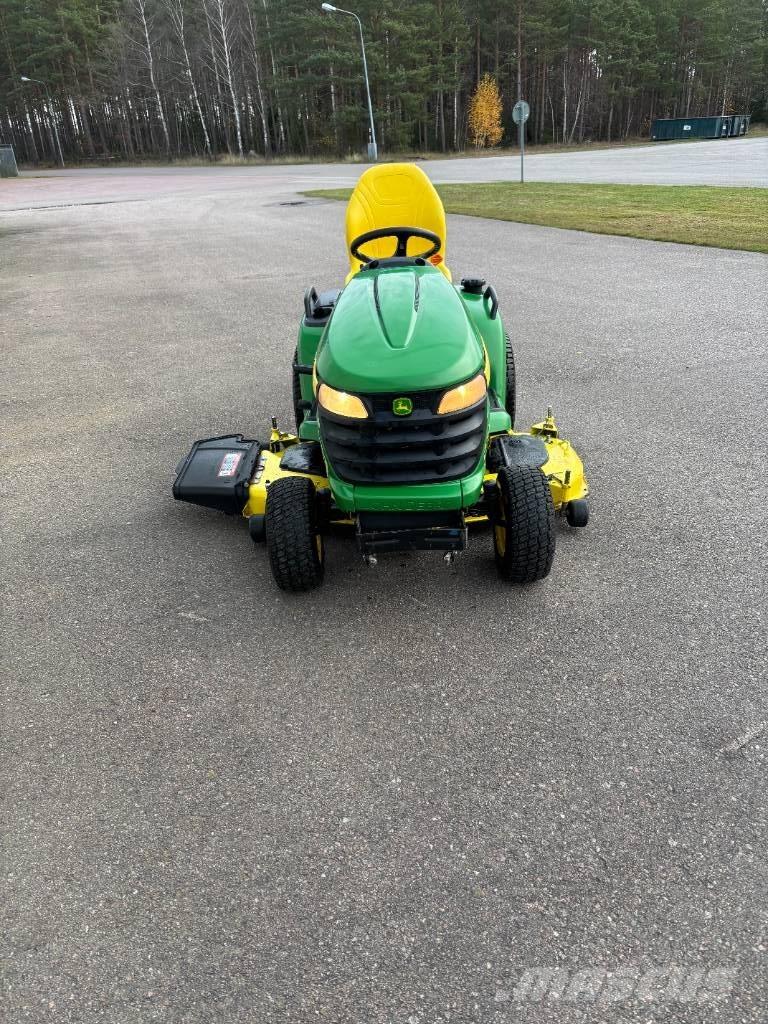 John Deere X 540 Riding mowers