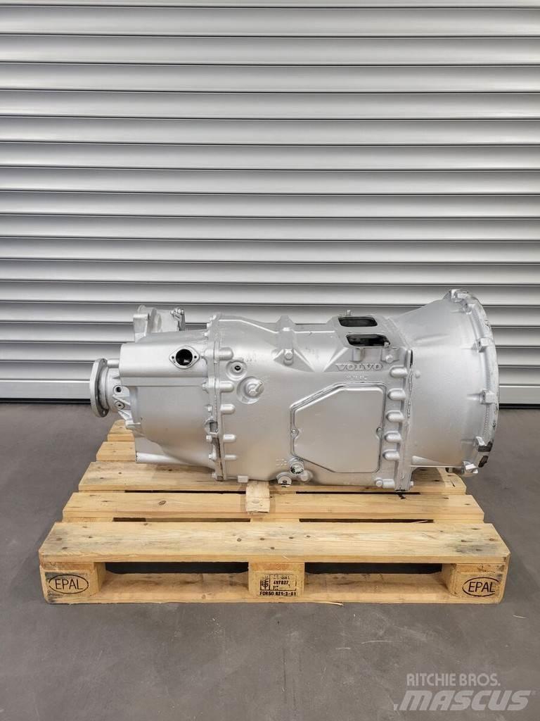 Volvo VT2814B Transmission