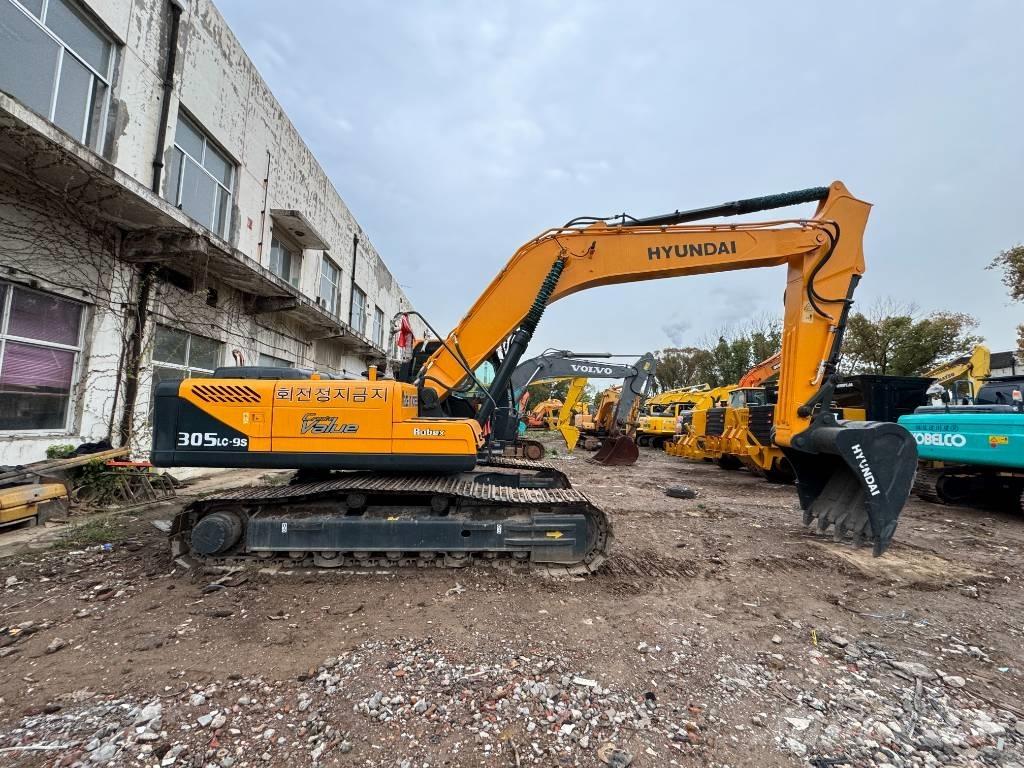 Hyundai 305lc Crawler excavators