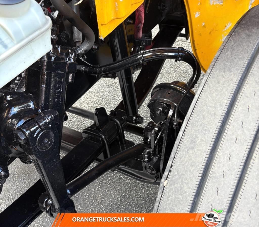 Hino 268 Box body trucks