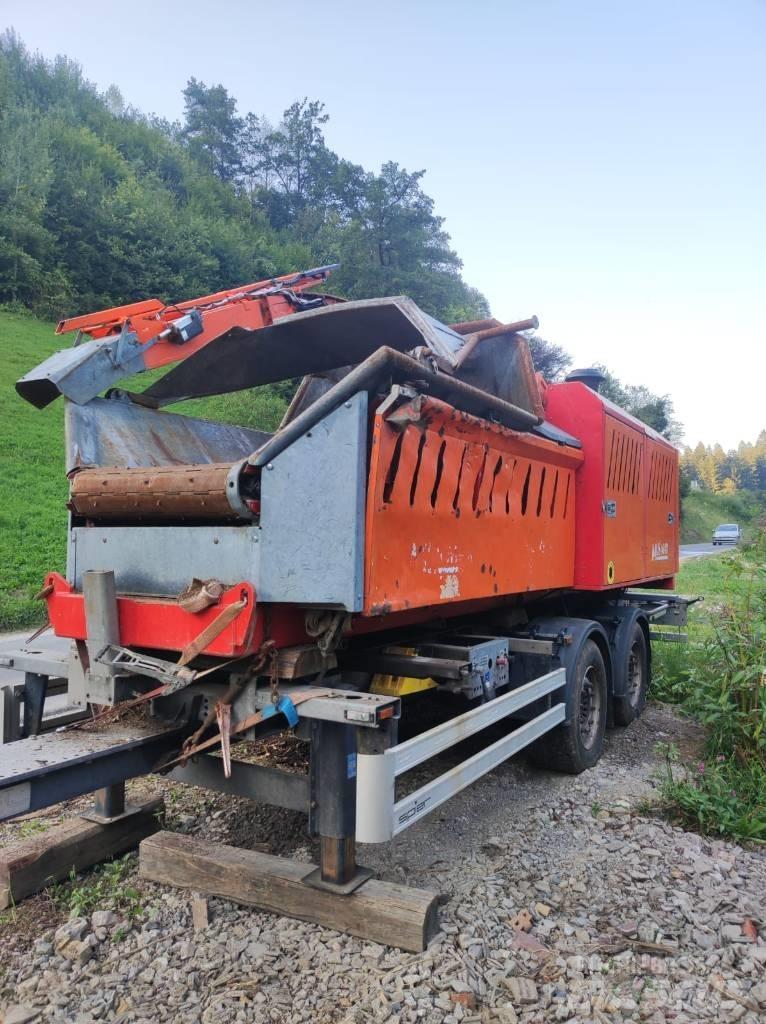 Mus-Max 10XL Wood chippers