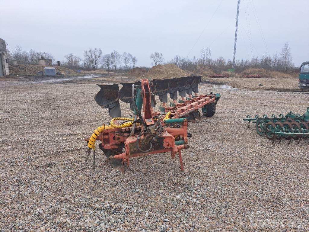 Kverneland Ecomat Reversible ploughs