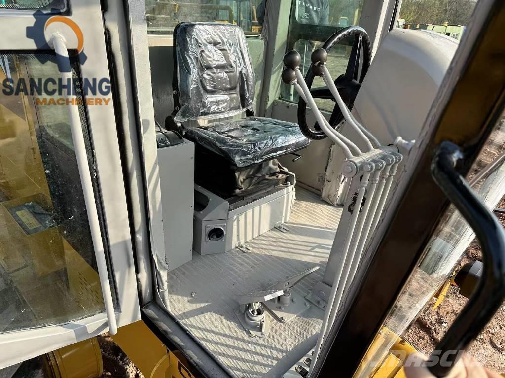 CAT 120 H Graders