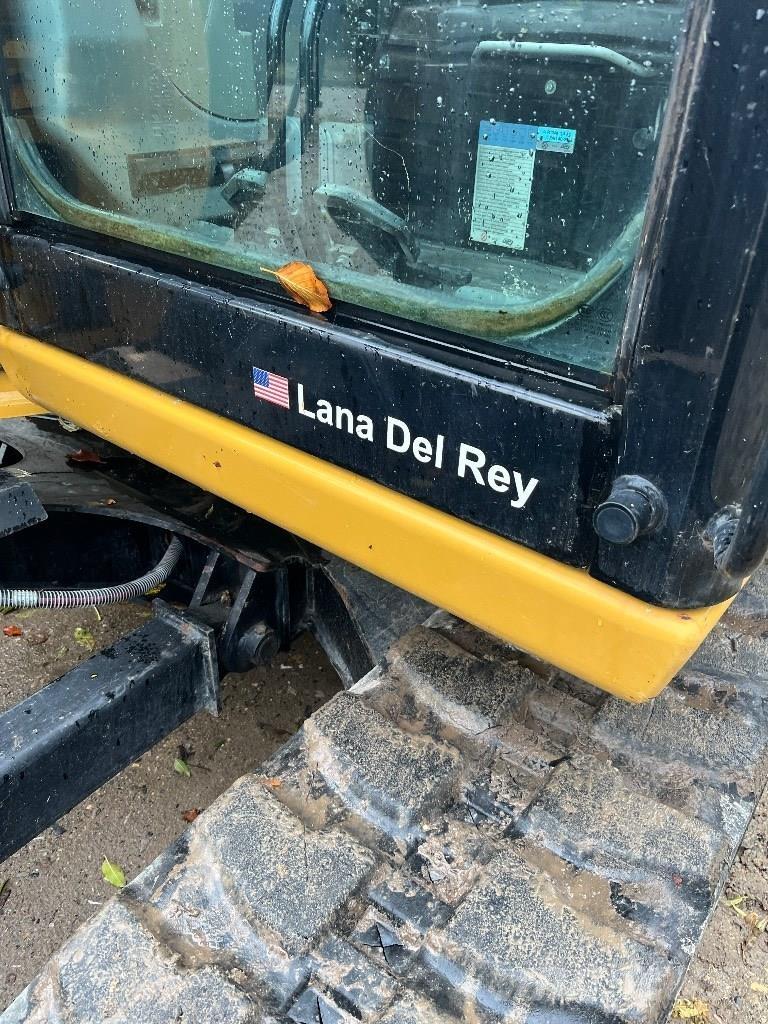 CAT 308 E 2 CR Midi excavators  7t - 12t