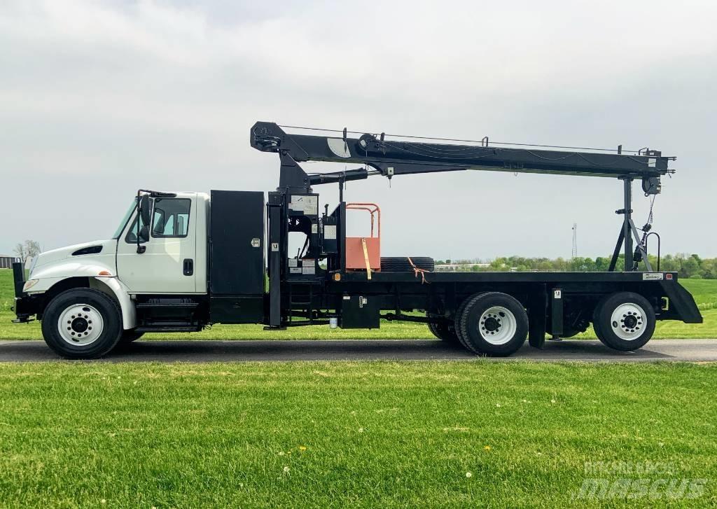 National Crane 400B Tracked cranes
