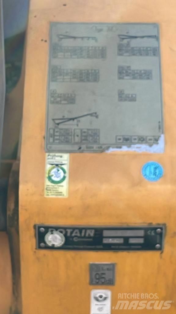 Potain IGO 32 Other lifting machines