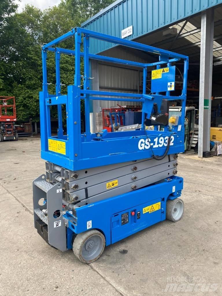 Genie GS 1932 Scissor lifts