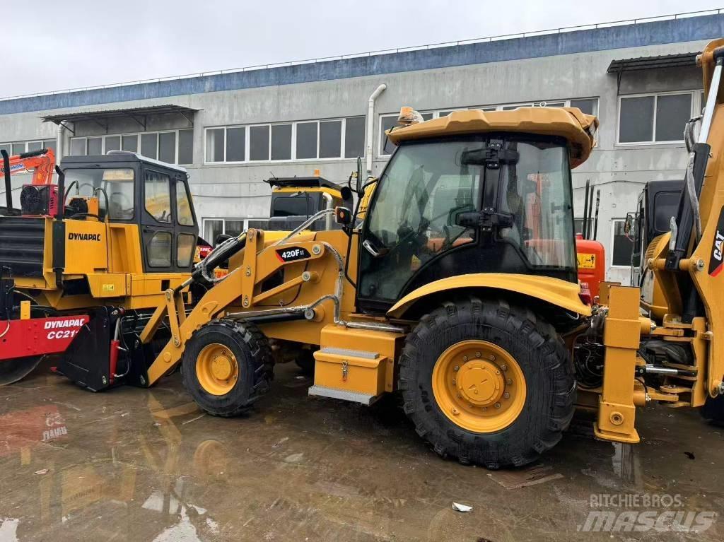 CAT 420 F Backhoe loaders