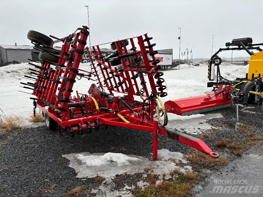 VM 6000 Harrows