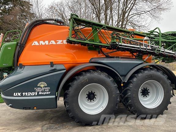 Amazone UX11201 Self-propelled sprayers