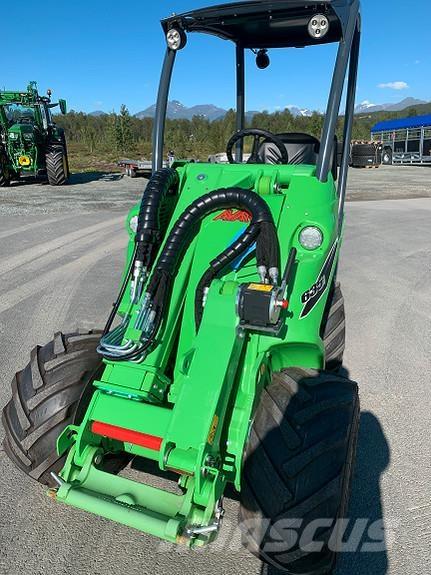 Avant 635i Skid steer loaders