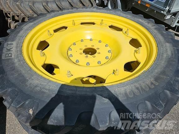 BKT 320/90-46 Tyres, wheels and rims