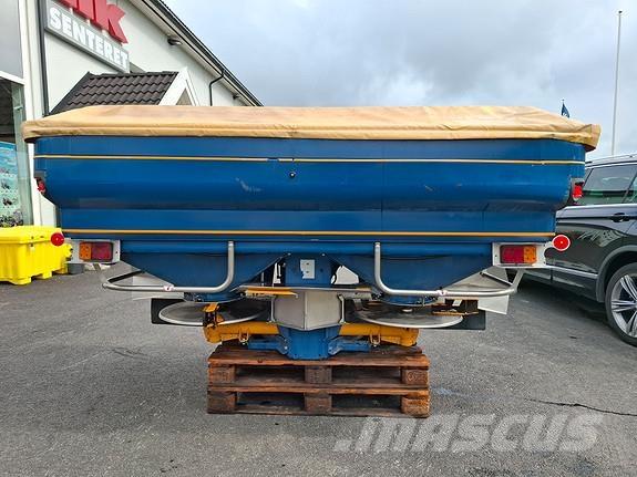 Bogballe M2W QZ Mineral spreaders