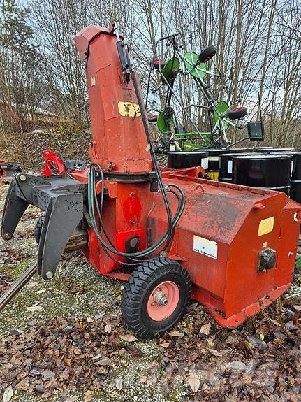 Dalen 2010 Snow throwers