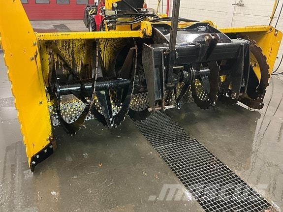 Dalen 2013 Snow throwers