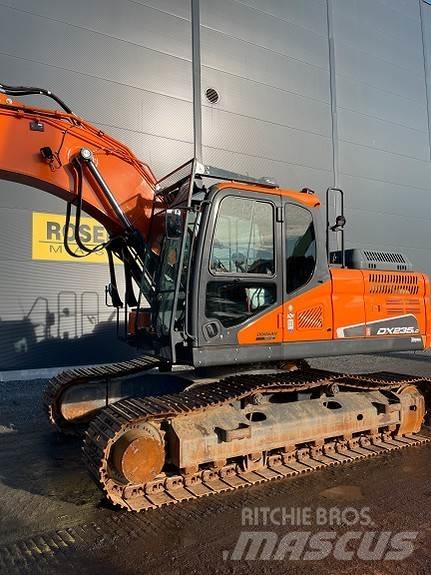 Doosan DX235LC-5 Crawler excavators