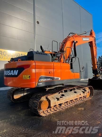 Doosan DX235LC-5 Crawler excavators