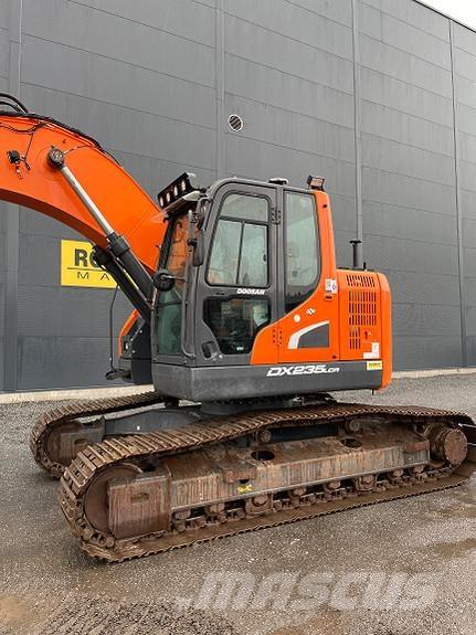 Doosan DX235LC-5 Crawler excavators