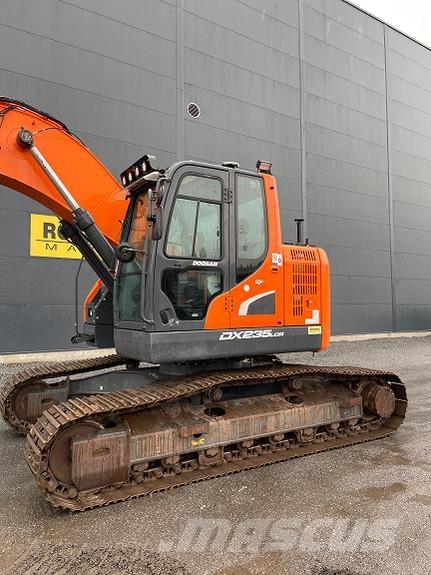 Doosan DX235LC-5 Crawler excavators