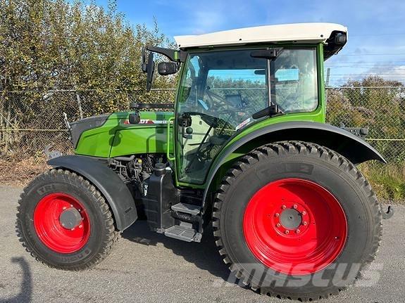 Fendt 211 Profi Tractors